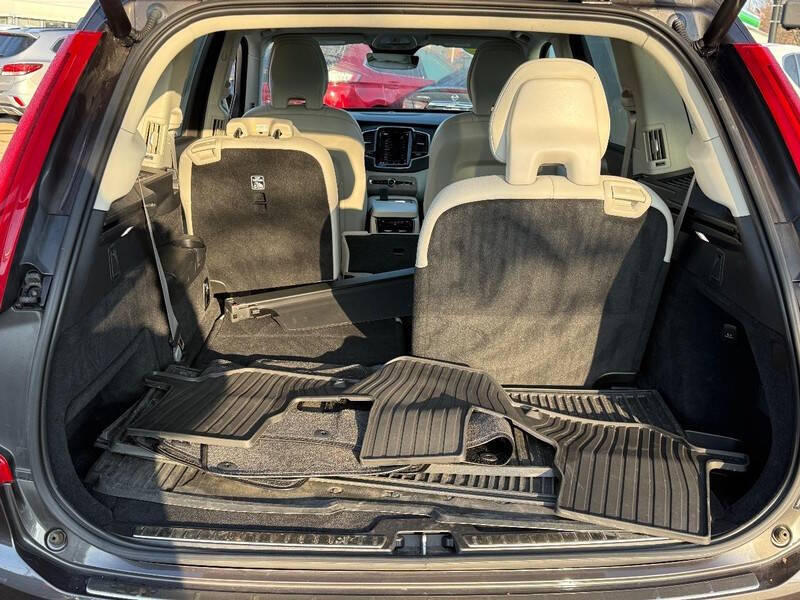 2023 Volvo XC90 B6 Plus Bright Theme 7P