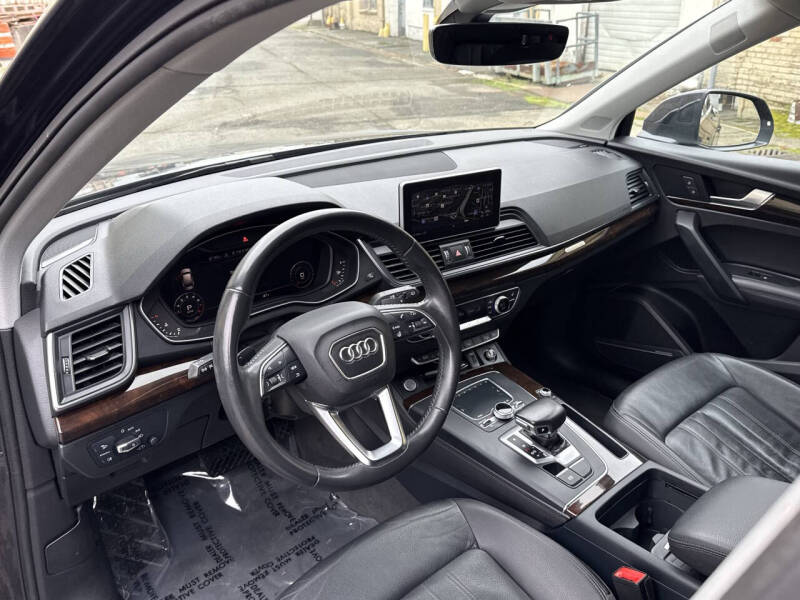 2019 Audi Q5 quattro Premium Plus 45 TFSI