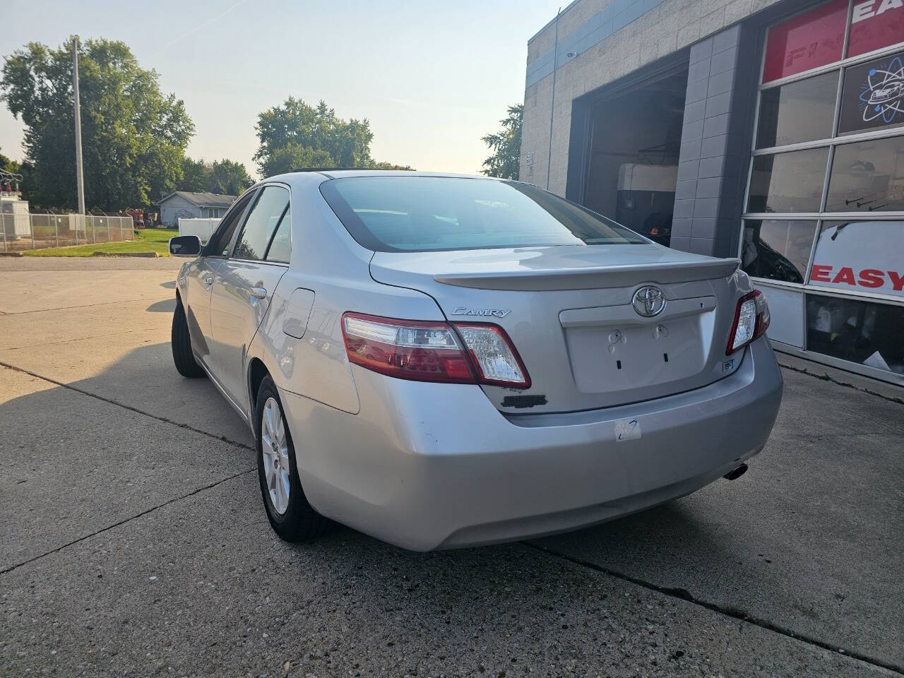 2008 Toyota Camry Hybrid for sale at Quantum Auto Co in Plainfield, IL