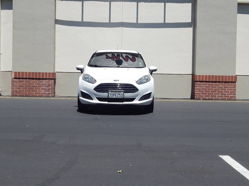 2016 Ford Fiesta SE