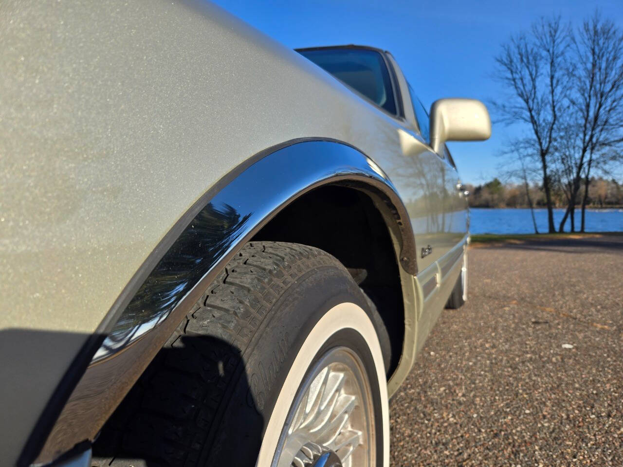 1997 Lincoln Town Car 20