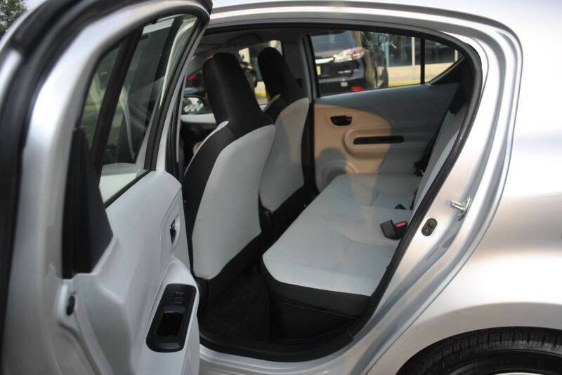 2013 Toyota Prius c One