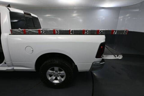 2017 RAM 1500 SLT