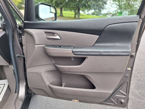 2011 Honda Odyssey EX-L w/DVD