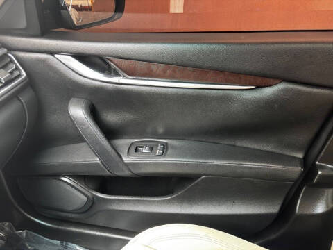 2014 Maserati Ghibli