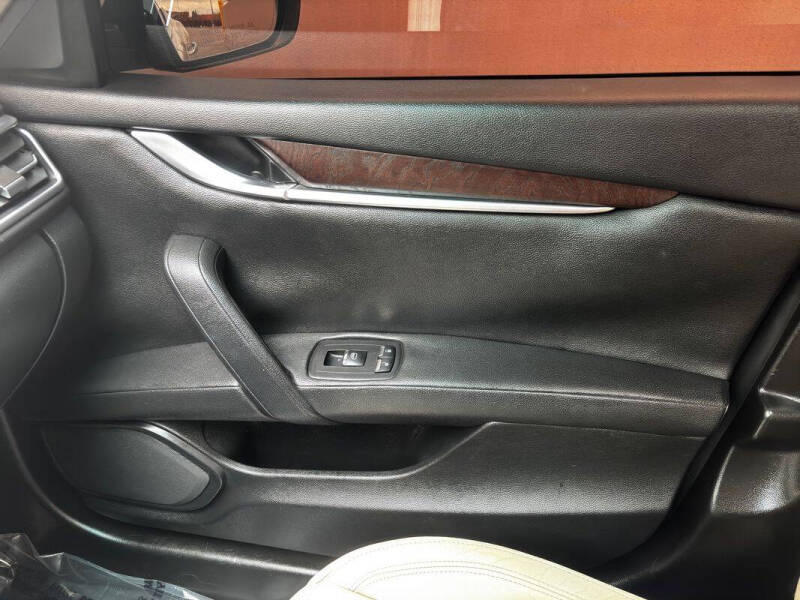 2014 Maserati Ghibli