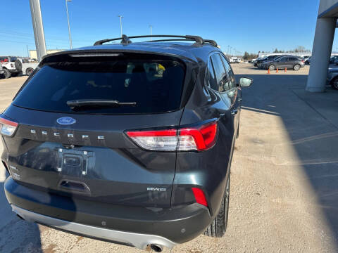 2022 Ford Escape SEL