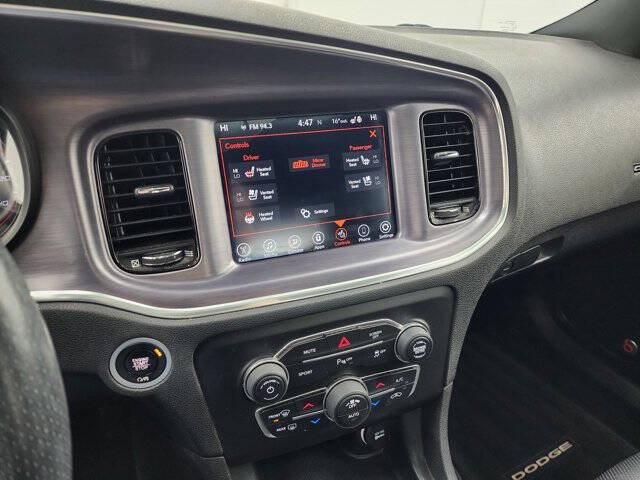 2017 Dodge Charger SXT