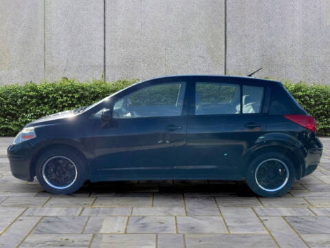 2008 Nissan Versa 1.8 S