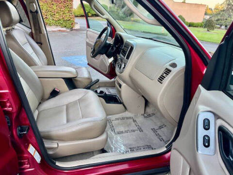 2003 Ford Escape XLT Popular 2