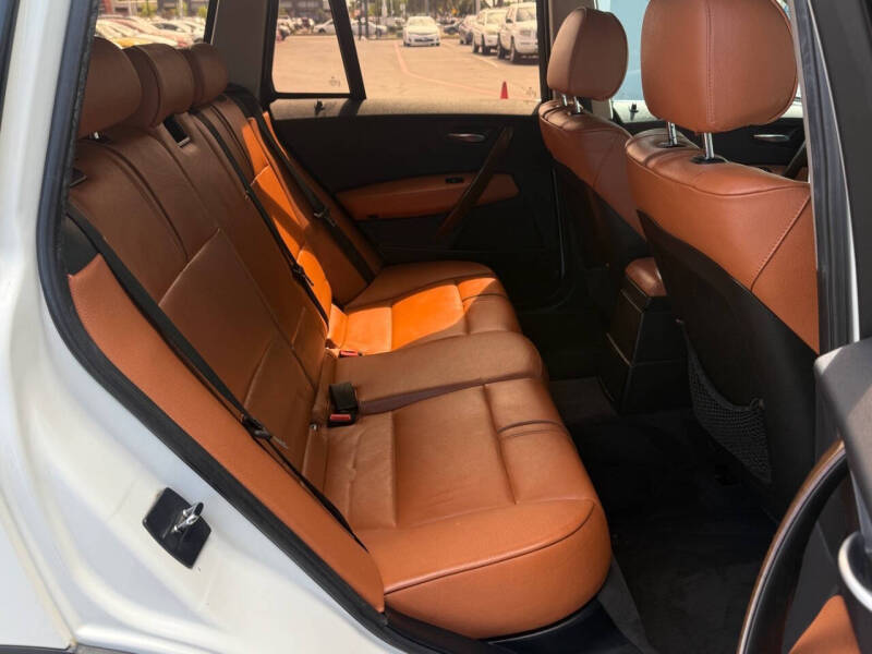 2006 BMW X3 3.0i