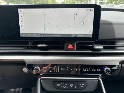 2026 Kia Carnival SX