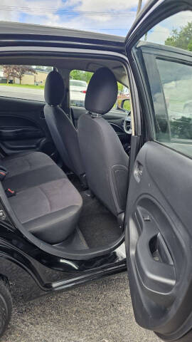 2017 Mitsubishi Mirage ES