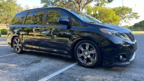 2017 Toyota Sienna for sale at Car Depot in Miramar FL