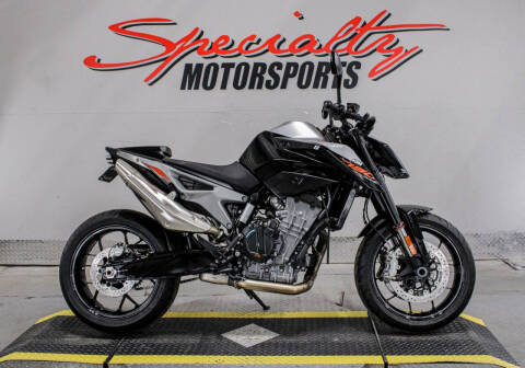 KTM 790 Duke Image
