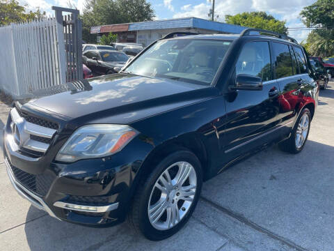 2015 Mercedes-Benz GLK for sale at Plus Auto Sales in West Park FL