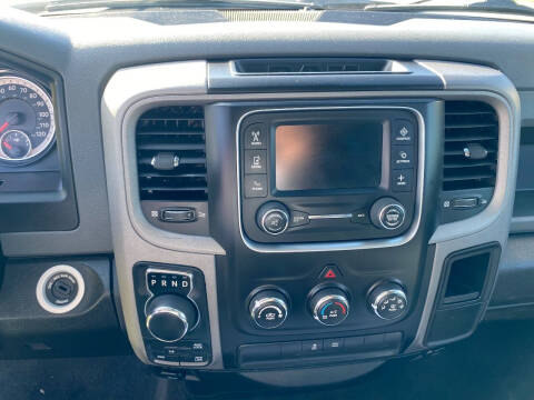 2017 RAM 1500 Express