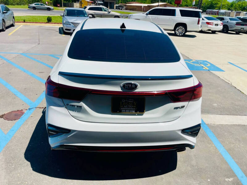 2021 Kia Forte GT Line