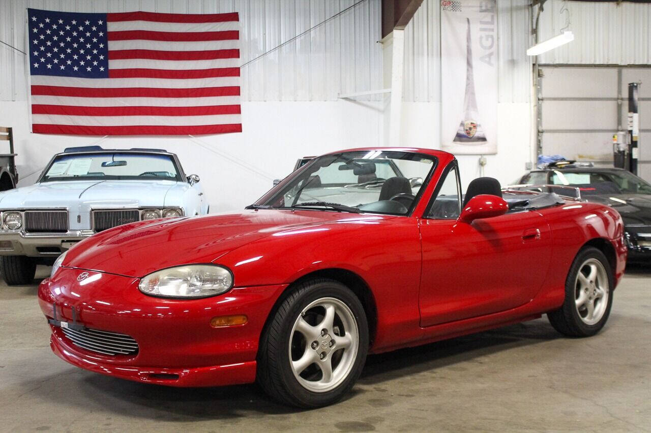 Mazda Miata back