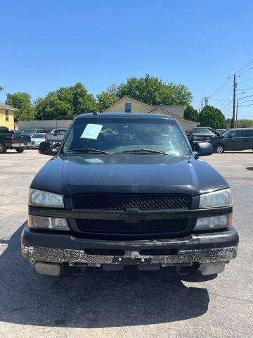 2005 Chevrolet Silverado 1500 for sale at Gator's Auto Sales in Garland TX