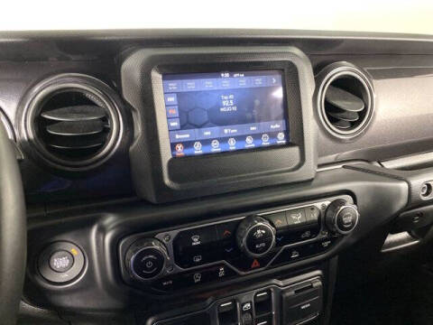 2022 Jeep Gladiator Altitude