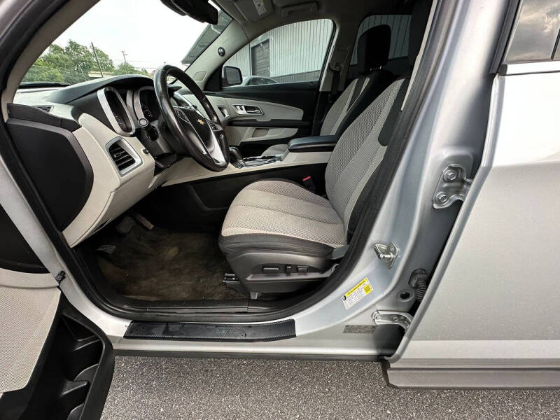 2017 Chevrolet Equinox LT