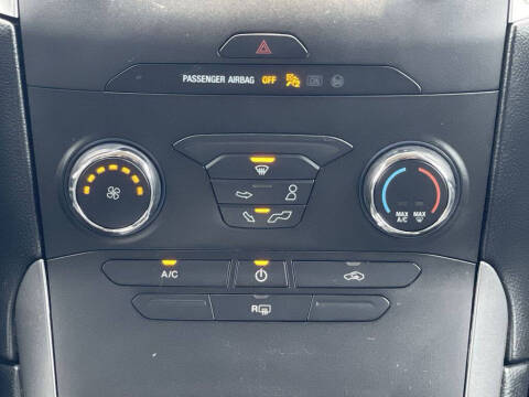 2019 Ford Edge SE