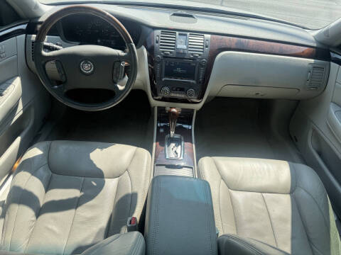 2011 Cadillac DTS Premium Collection