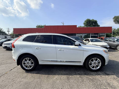 2016 Volvo XC60 T5 Drive-E Platinum