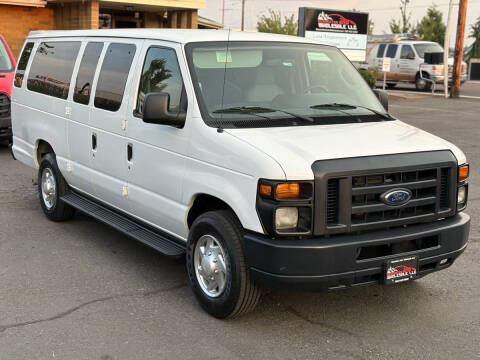 2013 Ford E-Series E-350 SD XL