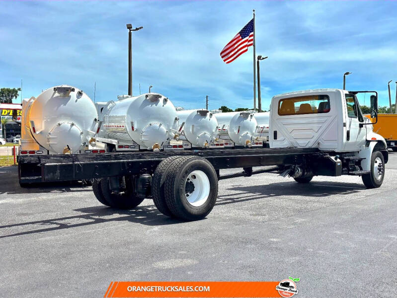 2019 International DuraStar 4300