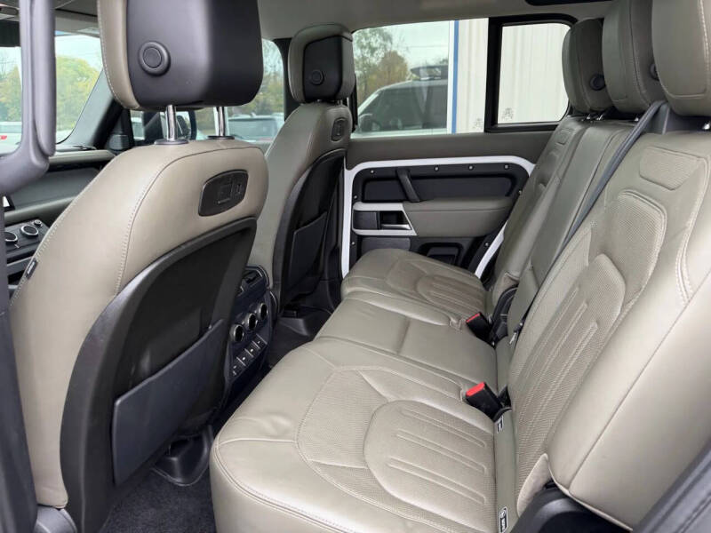 2020 Land Rover Defender 110 HSE