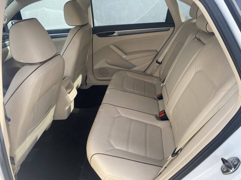 2016 Volkswagen Passat