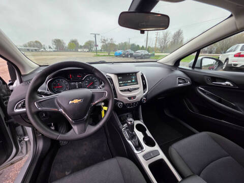 2018 Chevrolet Cruze LS Auto