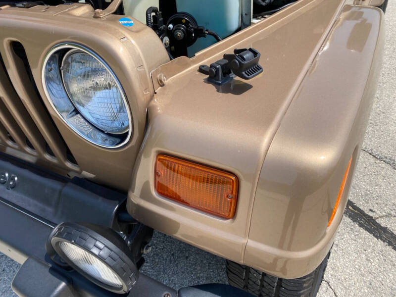 1999 Jeep Wrangler Sahara