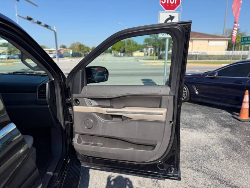 2019 Ford Expedition XLT