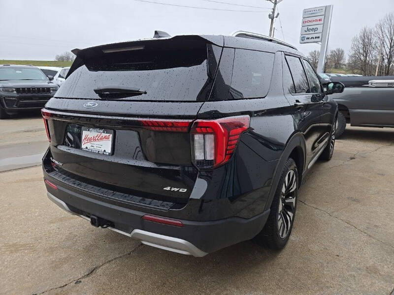 2025 Ford Explorer Platinum