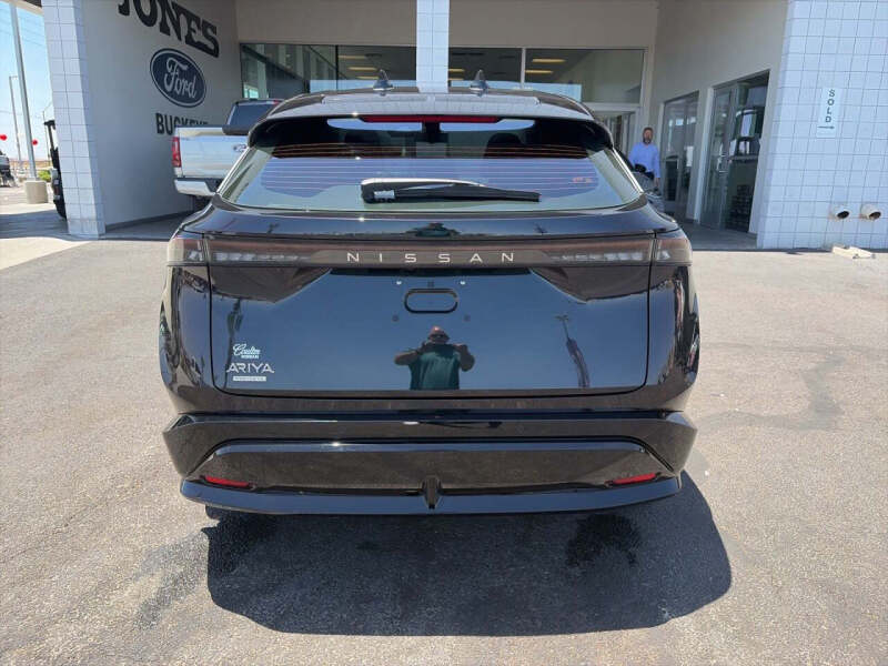 2023 Nissan Ariya Premiere