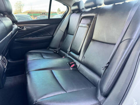 2018 Infiniti Q50 2.0T Luxe