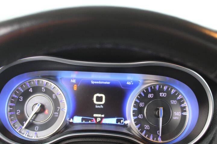 2019 Chrysler 300 Touring