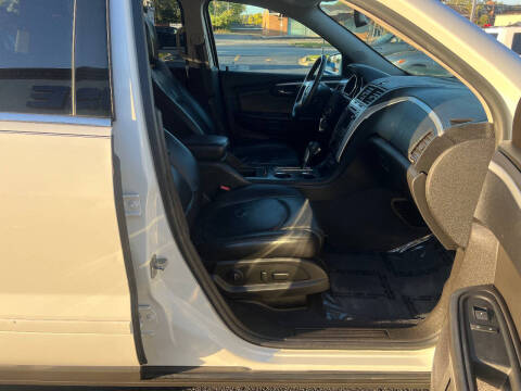 2010 Chevrolet Traverse LT