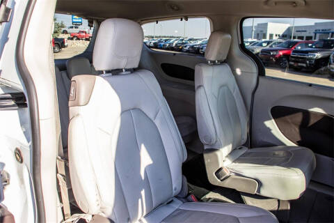 2021 Chrysler Pacifica Touring L