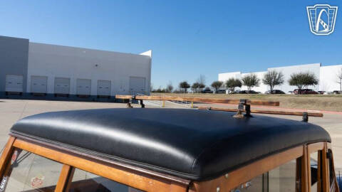 1946 Ford Super Deluxe