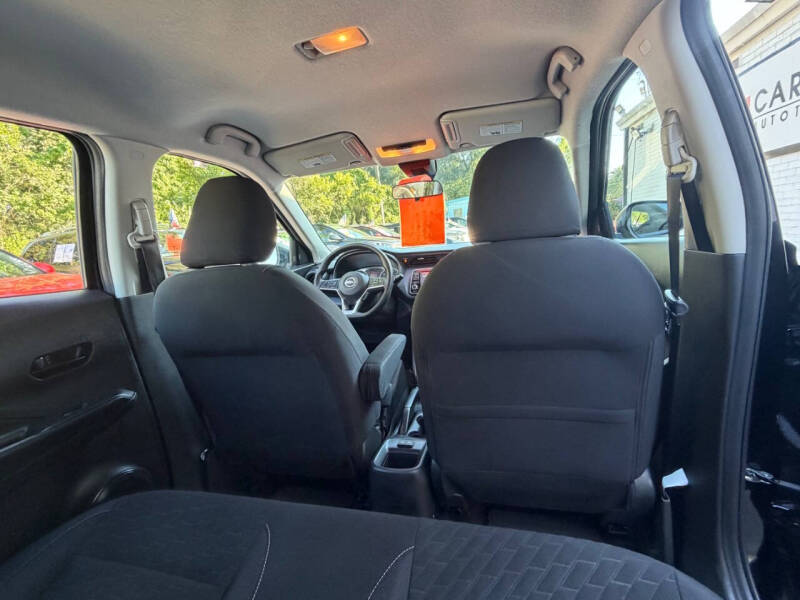 2022 Nissan Kicks S