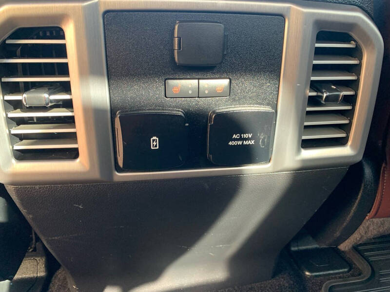 2017 Ford F-150 Platinum