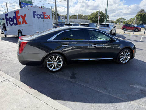 2014 Cadillac XTS Luxury Collection