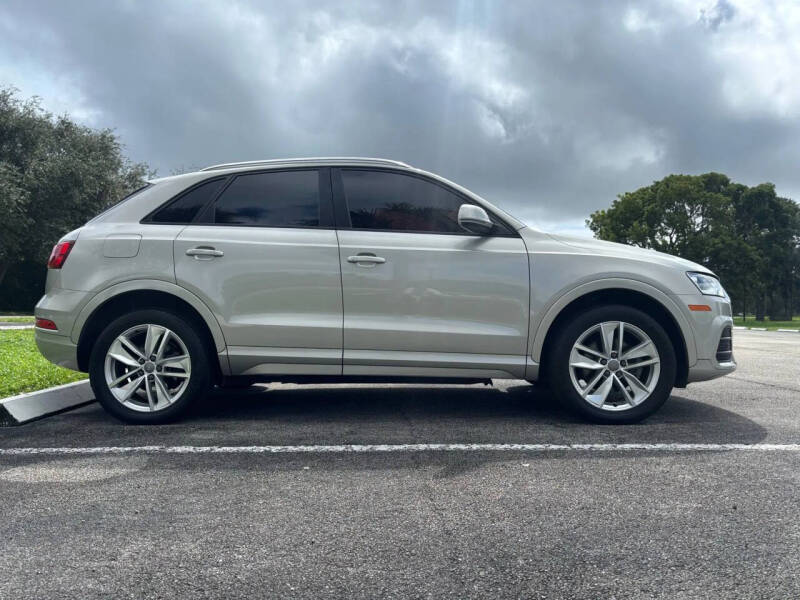 2017 Audi Q3 2.0T Premium