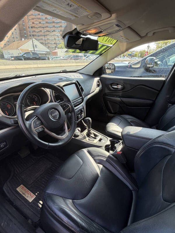 2017 Jeep Cherokee High Altitude