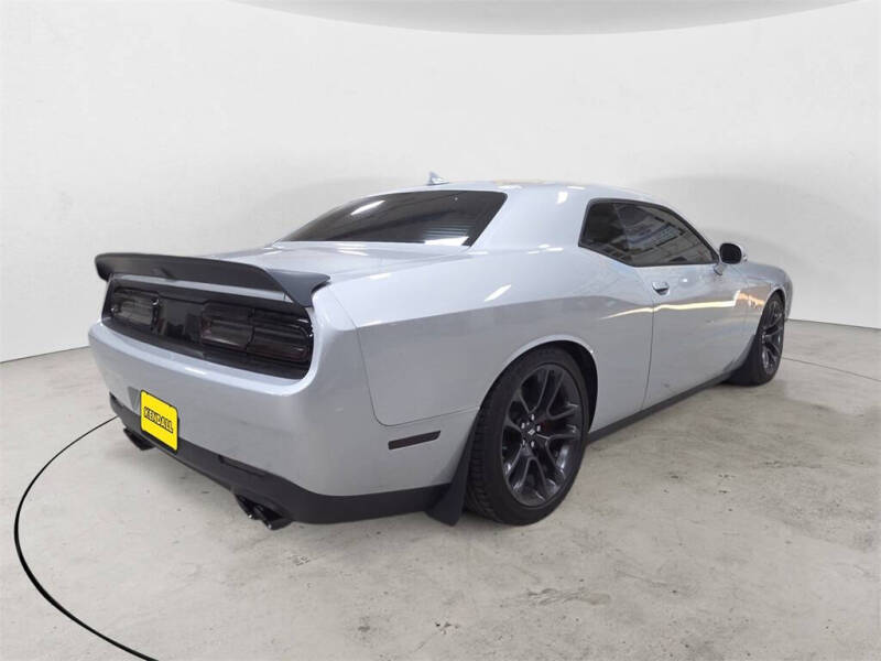 2021 Dodge Challenger