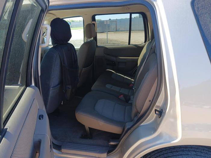 2005 Ford Explorer XLT